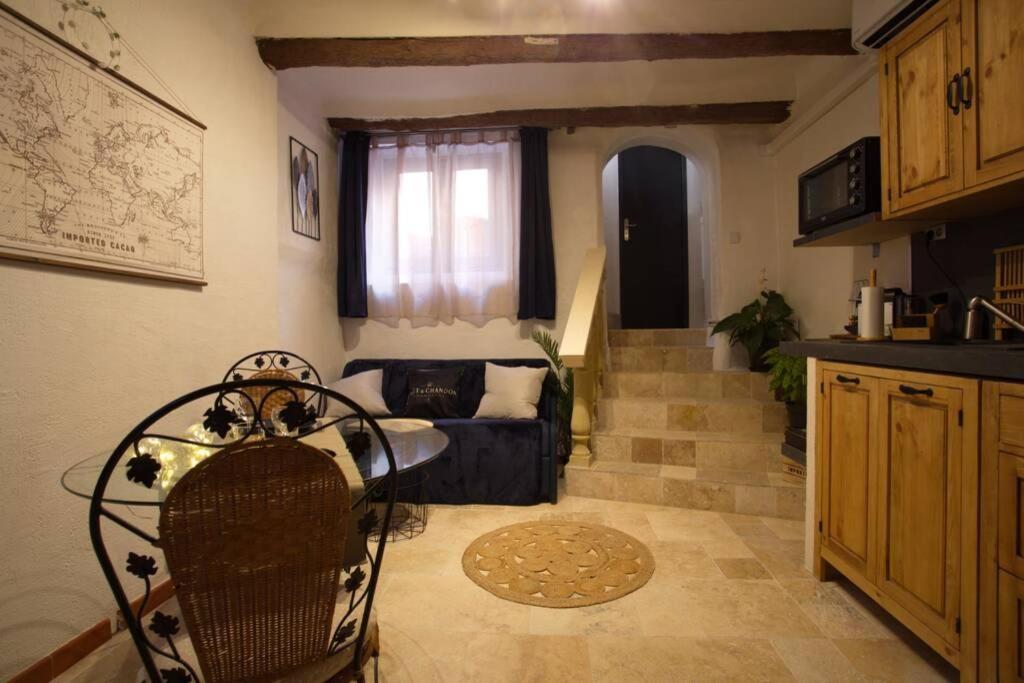 Les Secrets D'Alcove, Nuits Romantiques Avec Spa Экс-ан-Прованс Экстерьер фото