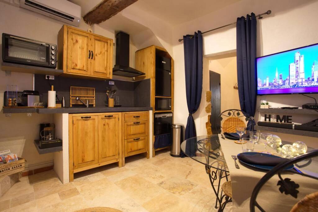 Les Secrets D'Alcove, Nuits Romantiques Avec Spa Экс-ан-Прованс Экстерьер фото